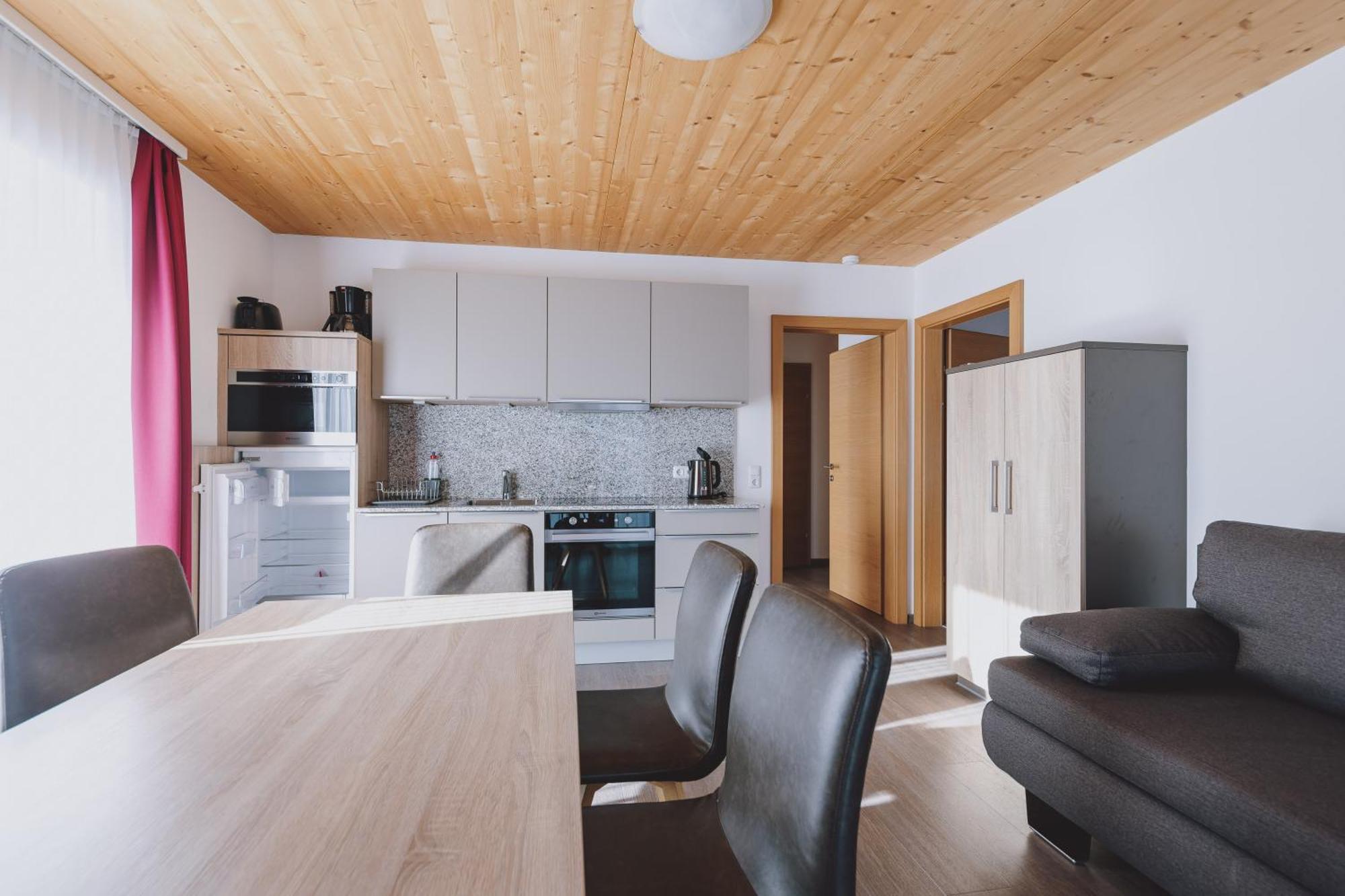 Appartements Sulzer By We Rent, Summercard Included Zell am See Habitación foto